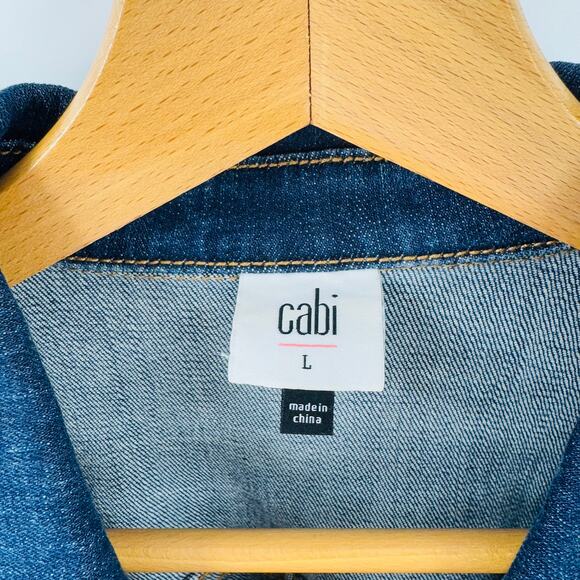 Cabi Dylan Belted Denim Jean Jacket Raw Hem Fitted Button Front Blue Size L - Picture 4 of 8